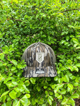 Load image into Gallery viewer, KT Team Lost Hat CO Slate Mossy Oak Bottomland Hat w/KT Team Olive/Tan Embroidered Logo
