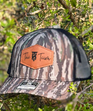 Load image into Gallery viewer, KT Team Richardson 112 PFP Realtree Duck Camo Bottomland Hat w/The KT Team Leather Patch
