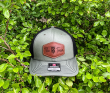 Load image into Gallery viewer, KT Team Loden/Black Richardson 112 Hat w/The KT Team Leather Patch
