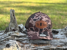 Load image into Gallery viewer, KT Team Richardson 112PFP Bark Duck Camo Hat w/The KT Team Leather Patch
