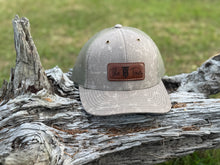 Load image into Gallery viewer, KT Team Richardson 112WH Meshback Waxed Canvas Hat w/The KT Team Leather Patch
