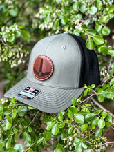 Load image into Gallery viewer, KT Team Richardson 112 Flex Fit SnapBack Hat w/The KT Team Leather Patch
