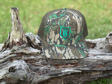 Load image into Gallery viewer, KT Team Lost Hat CO Mossy Oak Greenleaf &amp; Olive Hat  w/KT Team Embroidered Logo Patch
