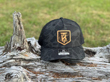 Load image into Gallery viewer, KT Team Richardson 112PFP Sable Duck Camo/Black Hat w/NEW KT Team Turkey Tracs Leather Patch
