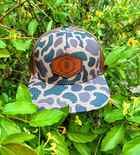 Load image into Gallery viewer, KT Team LOST HAT CO Old's Cool Delta &amp; Chocolate Slate Camo Hat w/KT Team Leather Patch
